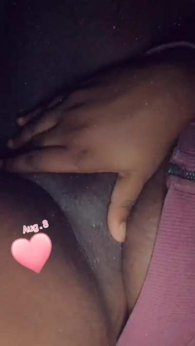 Pussy play