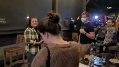 De setembro/2020 at&eacute; hoje, os protestos violentos do BLM continuam acontecendo, e a impress&atilde;o &eacute; de que nada na sociedade est&aacute; mudando. O racismo sobrevive (ou at&eacute; cresce) com a atua&ccedil;&atilde;o do BLM?