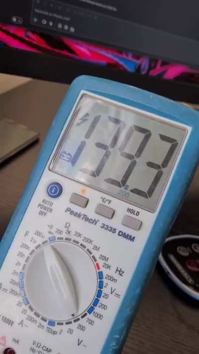 And I was wondering, why I had this strange tingling feeling, when touching my heating element with my hands :D