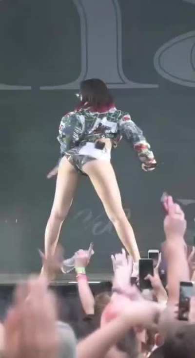 Charli XCX