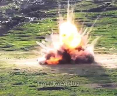 Catastrophic exlosion of a russian BMP with a landing force.