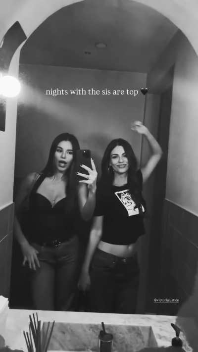 Victoria Justice with Madison Grace