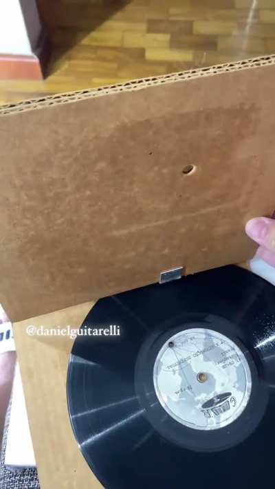 Ol&aacute; aficionados por boa m&uacute;sica :) vcs j&aacute; conhecem o r/vinil? 