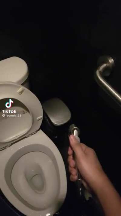 isang pindot ka lang