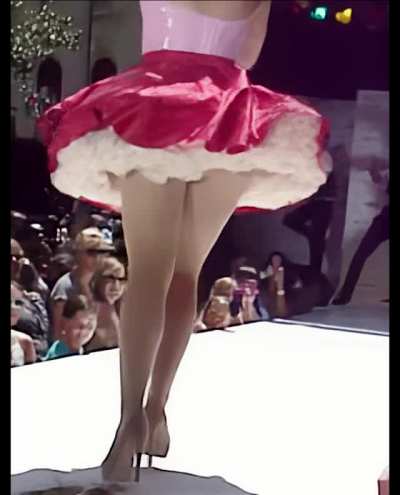 Upskirt Spin Enhanced