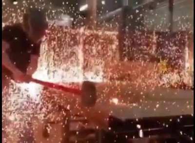 Smashing heated ball