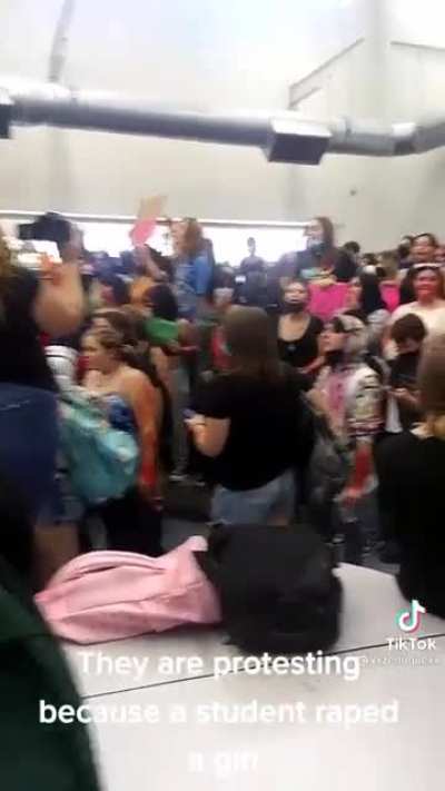 200+ Students Protest at a High School in Arizona