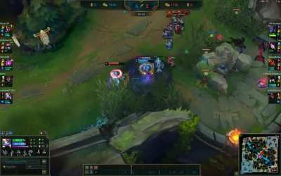 Yuumi 1v2 after ADC died