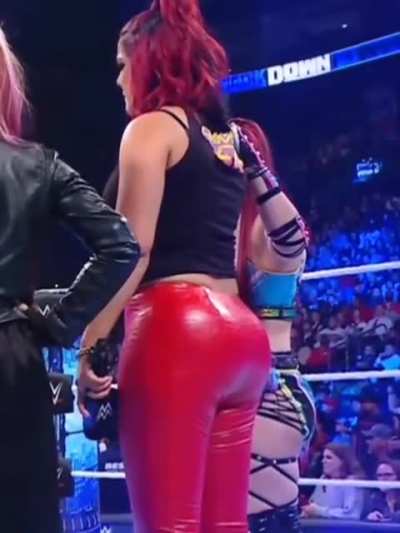 The back shots would sound like gunshots