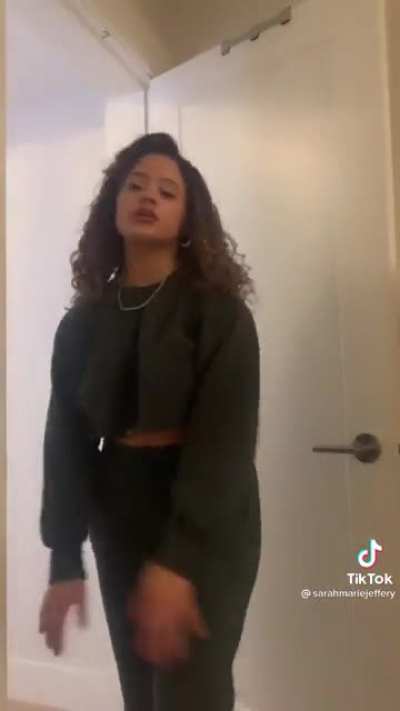Sarah Jeffery