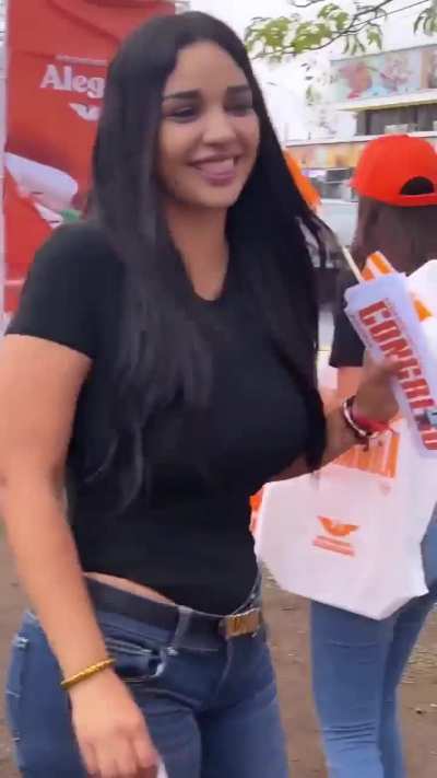 If i was still in mexico, I&rsquo;de voting for her 🙏🏽