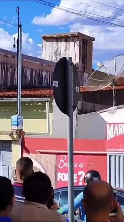 Vai d&aacute; s&oacute; um polimento