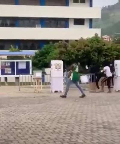 Don&rsquo;t like those republicans messing with our polling station in Ghana this happened yesterday. It is alleged they were Nana supporters