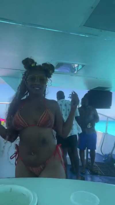Rissa2cute Ig live