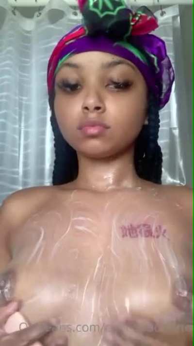 Cute lil tits