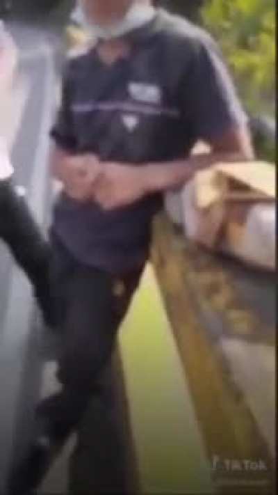 😬