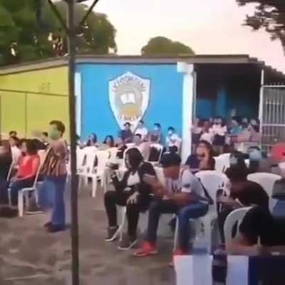 Apresenta&ccedil;&atilde;o de Ghostemane na Escola