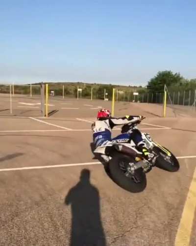 Tight cornering