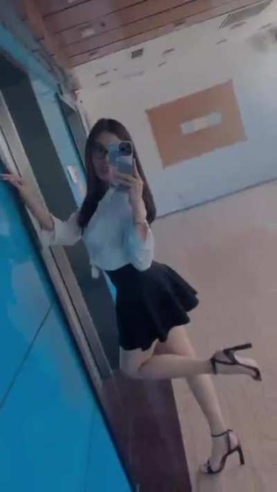 Analyn Barro