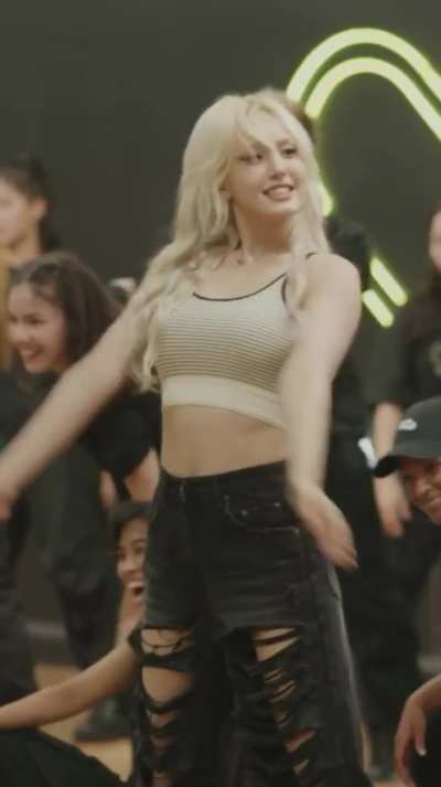 Bouncy Somi