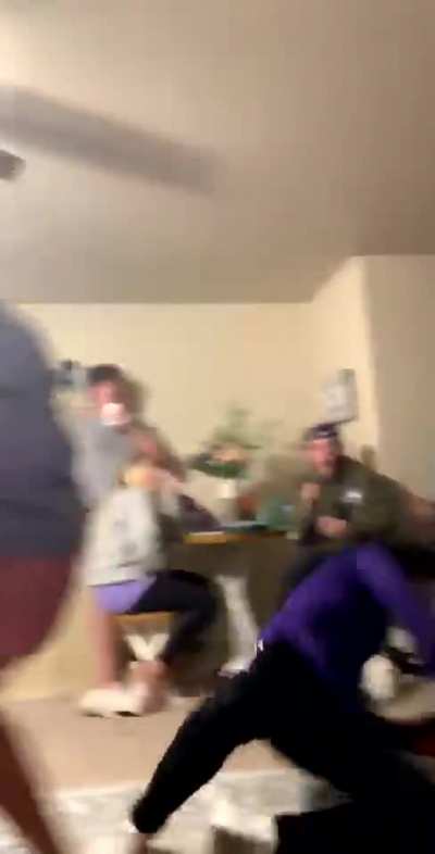 To box with a girl