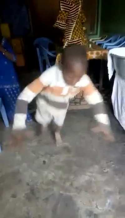 Kid dancing like a pro