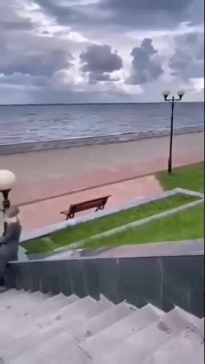 HMC while I slide (with sound)