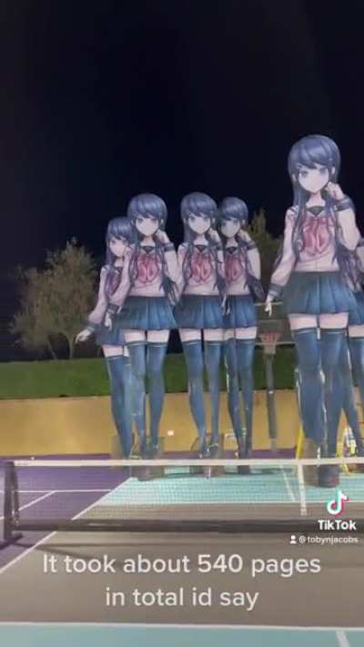 Giant anime girls