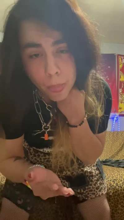 Hi I&rsquo;m DeeDee c: