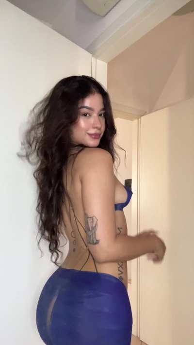 Jiggle with bodypaint🥰💙