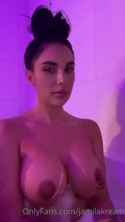 Holy melons 🔥 🔥 L1nk in comment