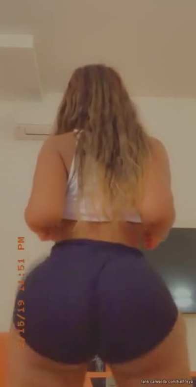 Thickness 🍑