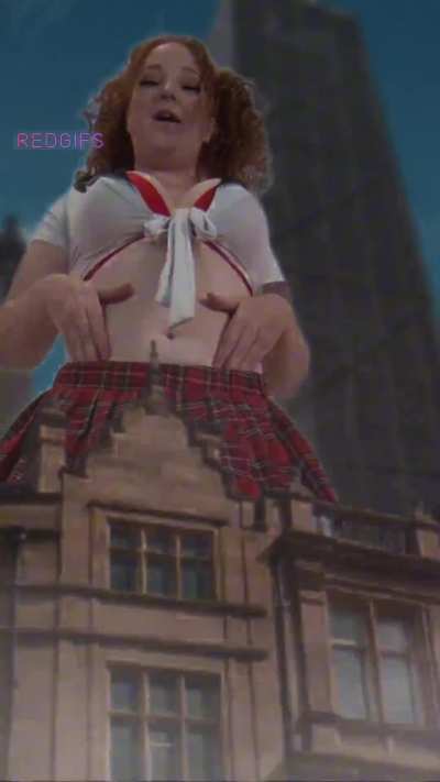 Ivee LOVES giantess growth! 🥵