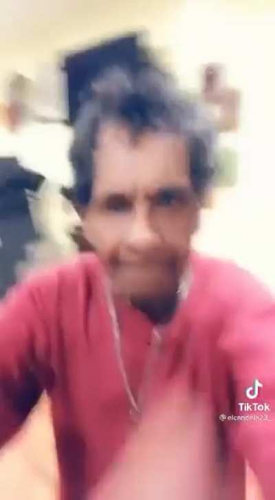 Weee traes una ara&ntilde;ota en la cara qu&iacute;tatela!!!!!