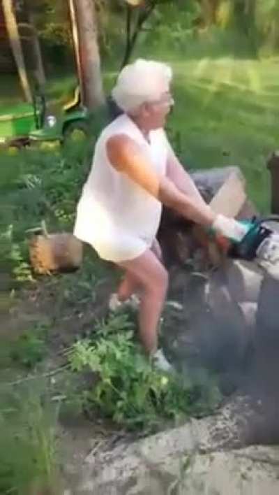 Везучая бабуля
