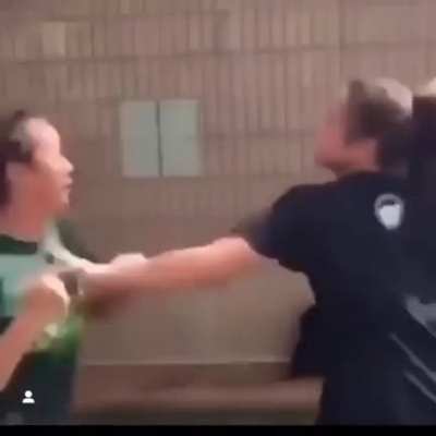 She Got Hands