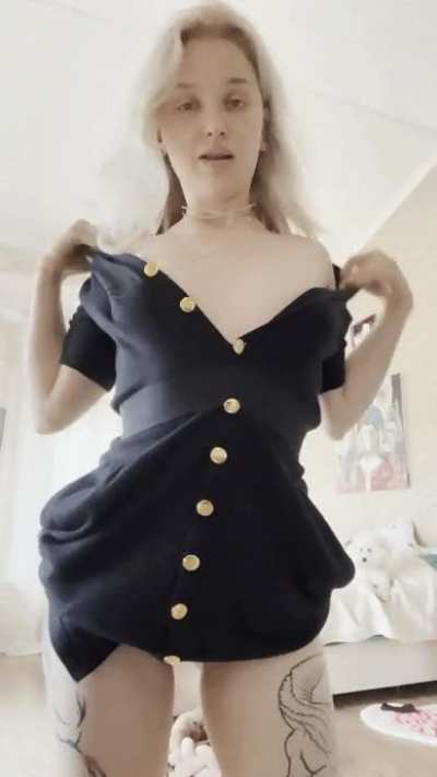 I feel lonely without your attention daddy