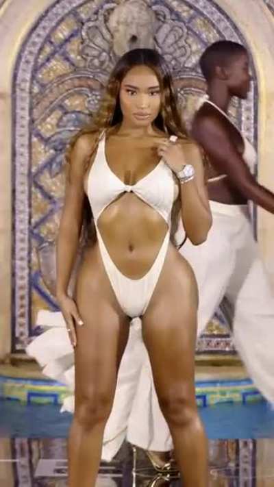 full baddie form