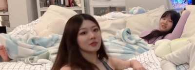 Aria on Mukbang stream with Jaime &amp;amp; Jess - June 2024