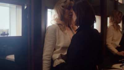 Heida Reed , Sara D&ouml;gg &Aacute;sgeirsd&oacute;ttir in Stella Blomkvist (2017)