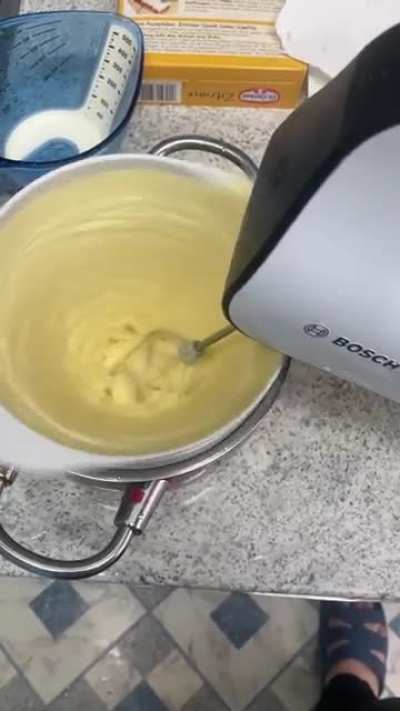 Y&rsquo;all also centrifuge your cake batter before baking, right?