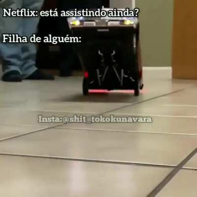 "Assistindo"