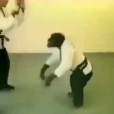 When me and my Monke pull up, boy you better get to runnin