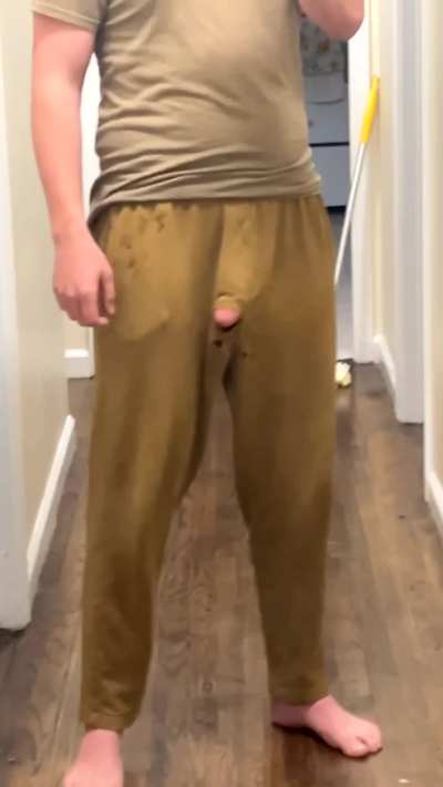Annddd there goes my favorite pair of sweats😂 guess they’ll be great for easy access