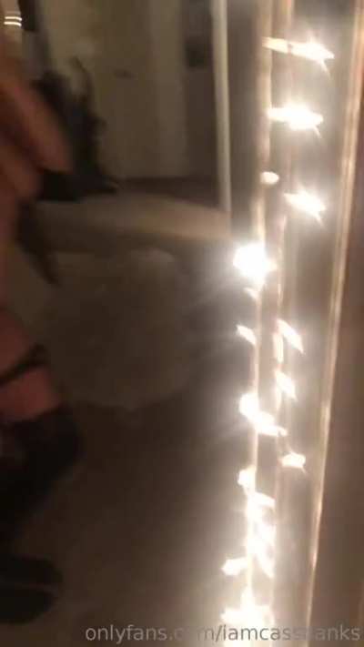 Cassidy Banks, Link:  