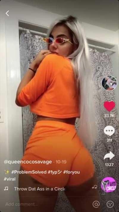 “Throw that ass in a circle” 🍑 ⭕️