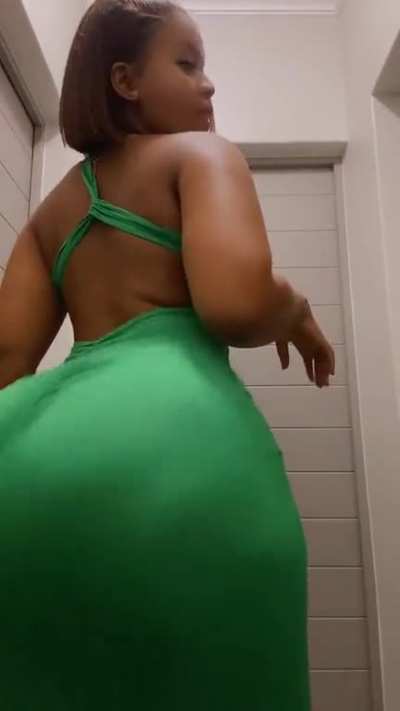 😊