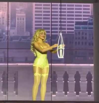 "thank you for sellin out my first show at MSG" [TikTok, September 2024]