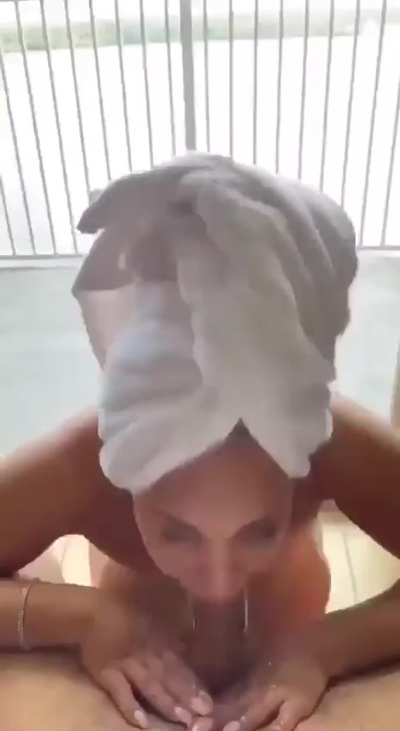 titties bouncing
