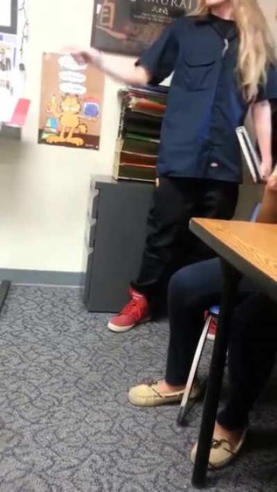 Student calls out teacher for not caring about teaching